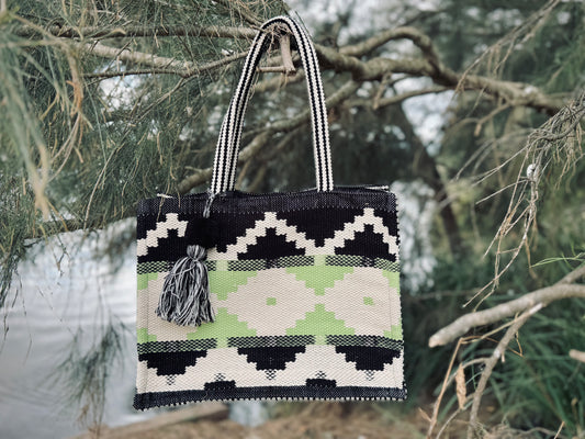 Aztec Garden Shopper